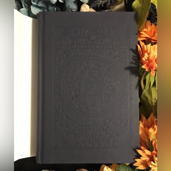 Carve The Mark - Carve The Mark Duology Book 1 - By Veronica Roth - Hardcover - Picture 9 of 16